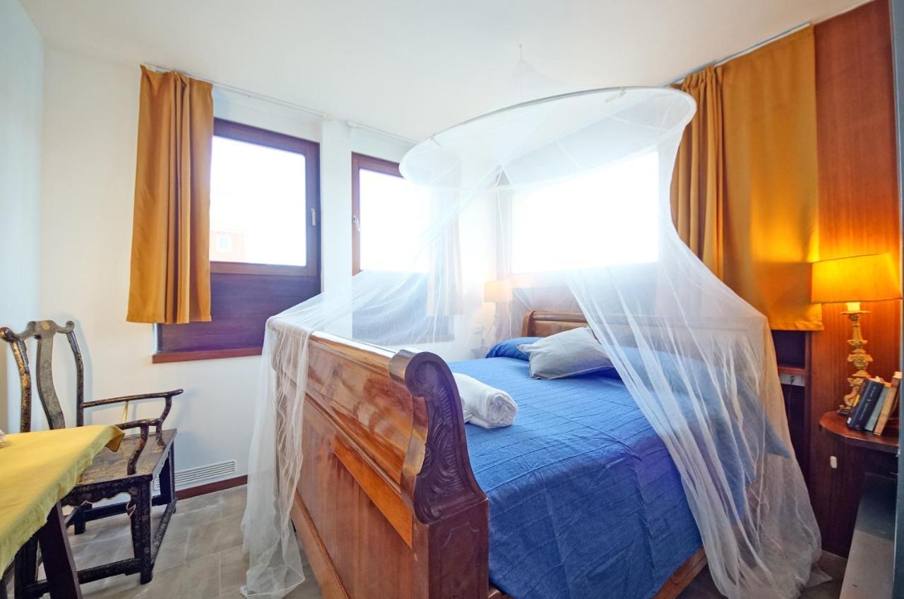 Dolcevita N 453 Canal View Apartamento *